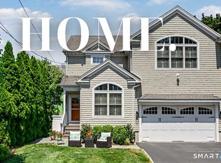 58 Meadow Ct, Fairfield, CT 06824