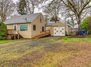 650 E Exeter St, Gladstone, OR 97027