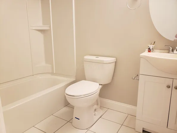 20 Barton St #2, Somerville, MA 02144