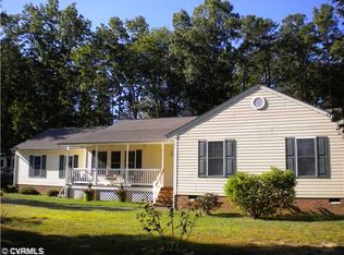 724 Adkins Ridge Pl, North Chesterfield, VA 23236