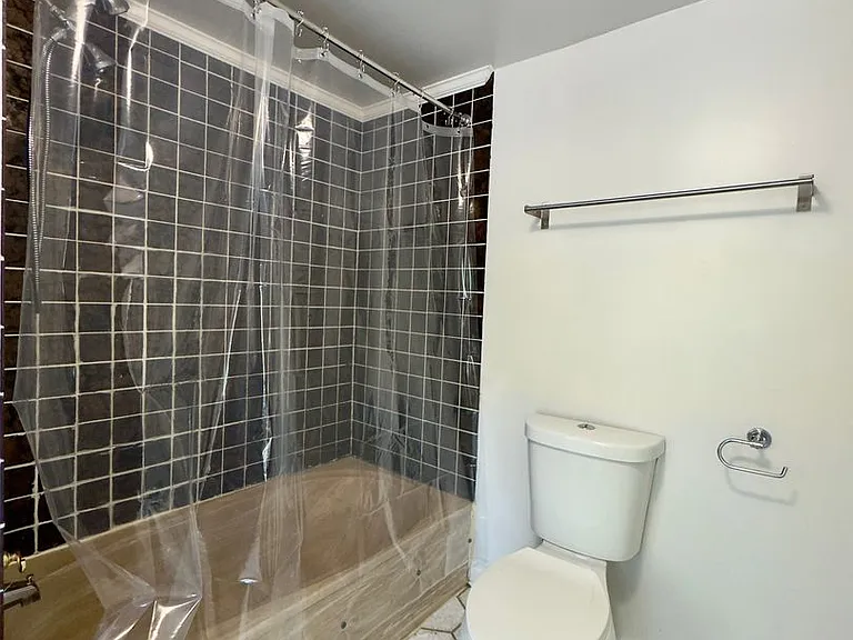 678 Melvin Dr — Photo 15