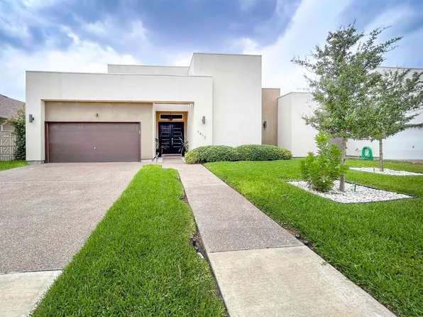 7412 Thomas Harris Dr, Laredo, TX 78041