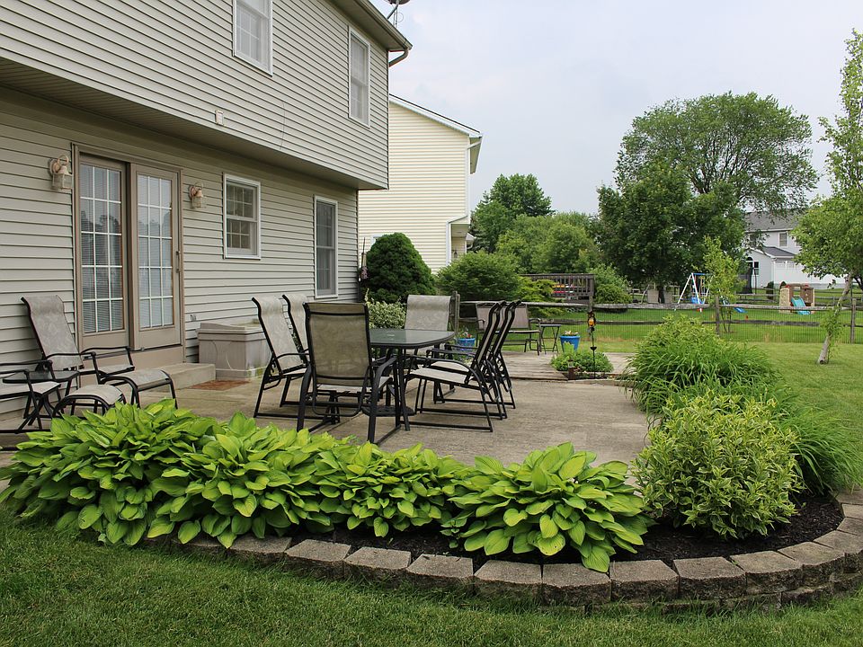 2nd image of 1719 Eaglecrest Rd