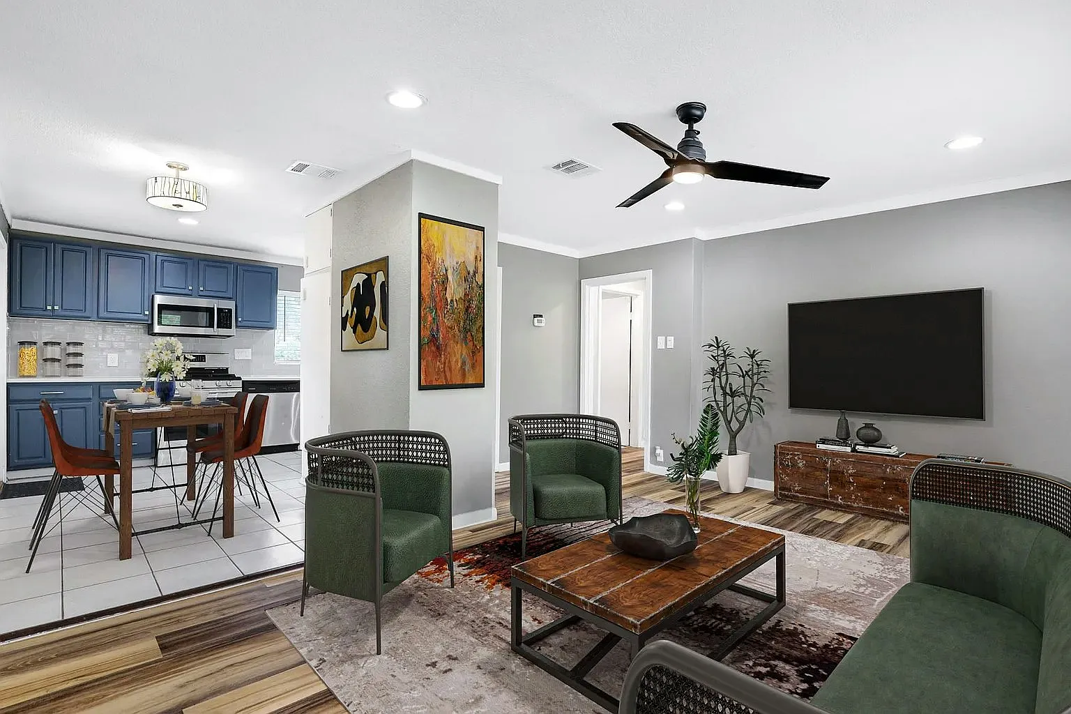 235 Saratoga Drive, Unit Unit 3 — Photo 1