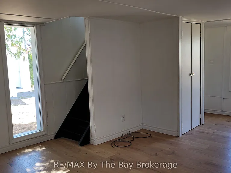 19 Glen St — Photo 6