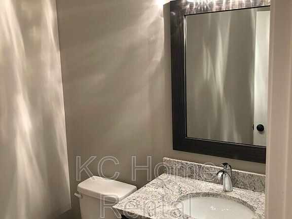 2nd image of 3931 Genessee St #B