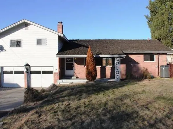 3017 Lone Pine Rd, Medford, OR 97504