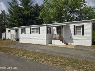 25 Eagle Dr, Manchester Township, NJ