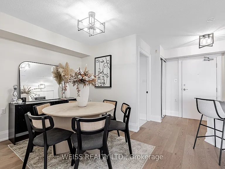 872 Sheppard Ave W #609 — Photo 4
