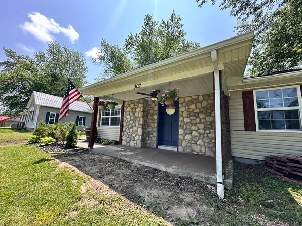 302 W Market Street, Diamond, MO 64840