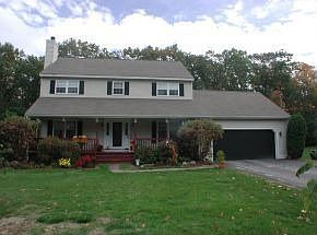 1st image of 14 Marblehead Dr