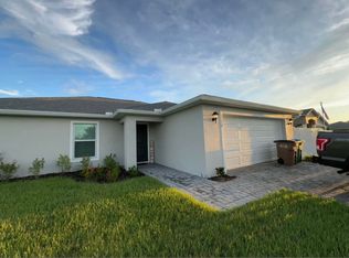 1138 SW 14th Ter, Cape Coral, FL 33991