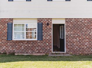 525 University Ave, Charlottetown, PE C1A9S3