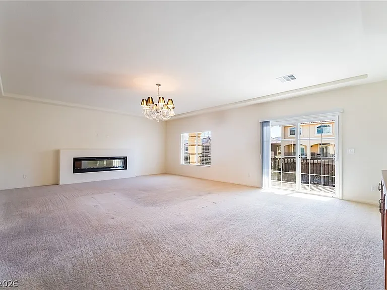 8137 Crimson Creek Ct — Photo 18