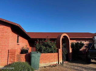 515 N Oak Hills Pl, Oracle, AZ 85623