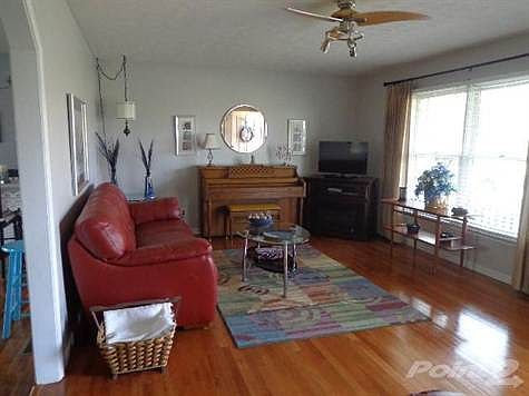 1st image of 117 Devonne Dr