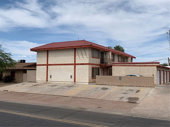 3rd image of 2492 Lakeside Dr #5 Drive
