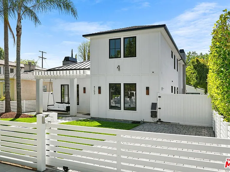 4153 Vantage Ave — Photo 3