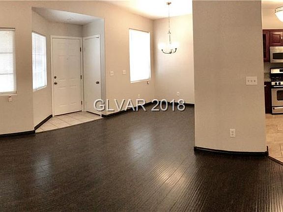 2nd image of 1312 Silver Sierra St