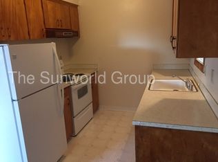 1235 N Garrison Rd, Vancouver, WA 98664