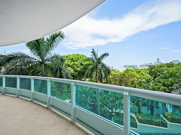 1643 Brickell Ave #702 — Photo 33