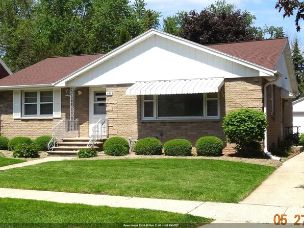 1142 Bond St, Green Bay, WI 54303