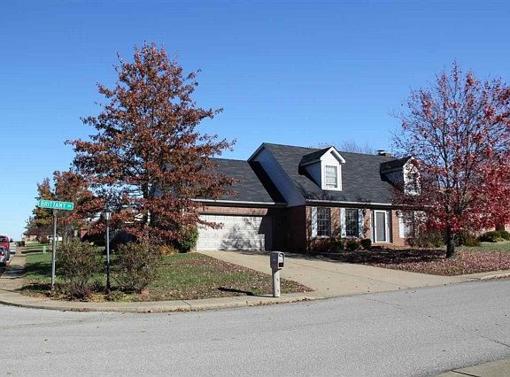 3rd image of 9388 Brittany Dr