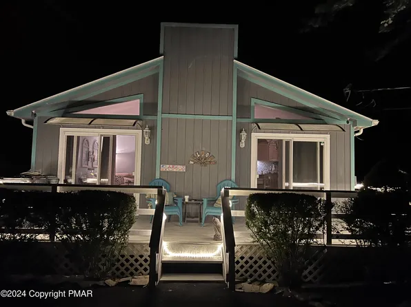 3239 Red Run Rd, Pocono Summit, PA 18346