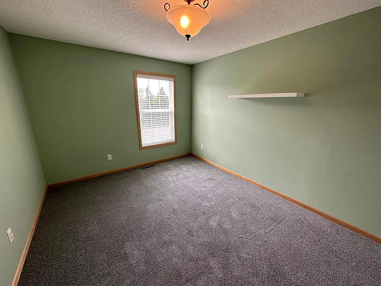 15830 Frisian Ln — Photo 16