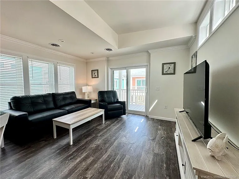 2506 SE Heron Way — Photo 6