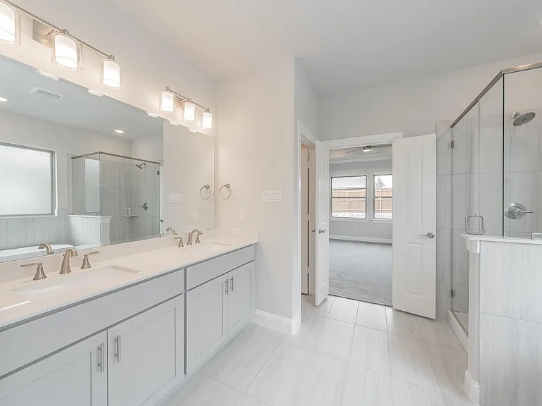 224 Gardenia Dr — Photo 35