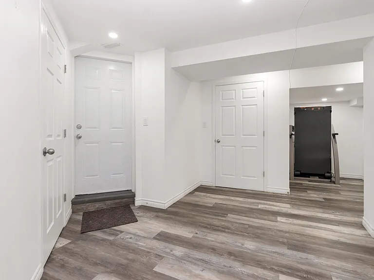 132 Castlehill Rd #L — Photo 6