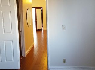 2622 James M Wood Blvd, Los Angeles, CA 90006