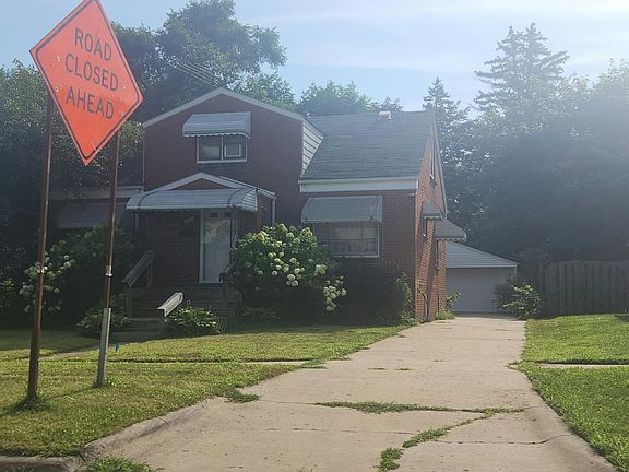 2nd image of 4715 Madison St