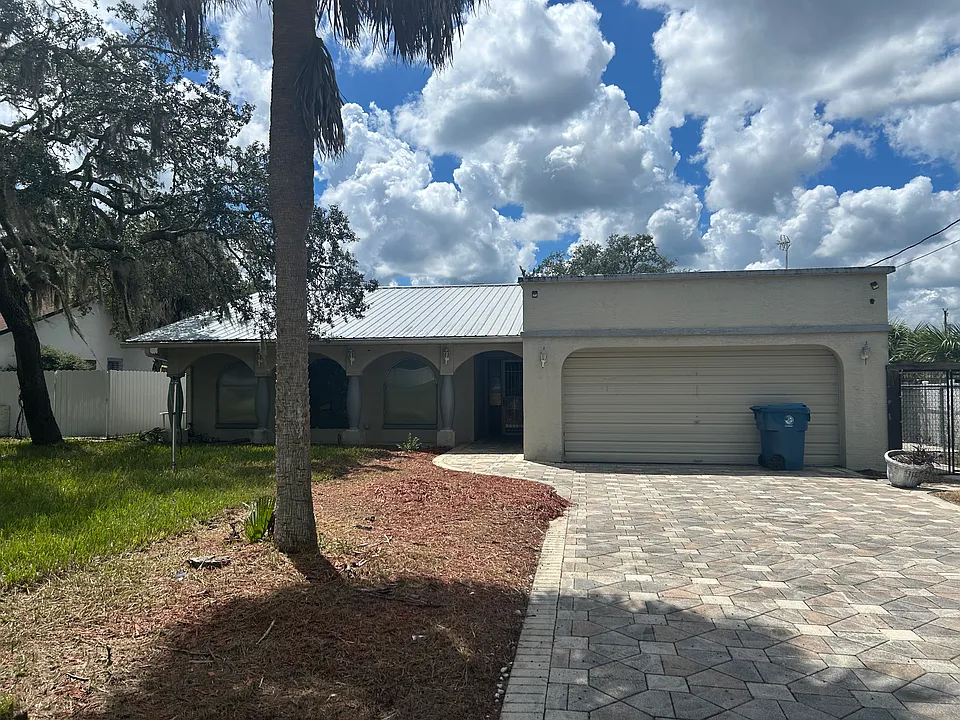4163 Ramona Dr