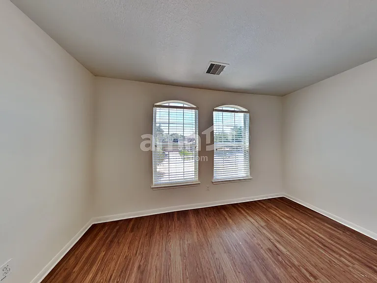 5702 Rocky Trail Dr — Photo 18