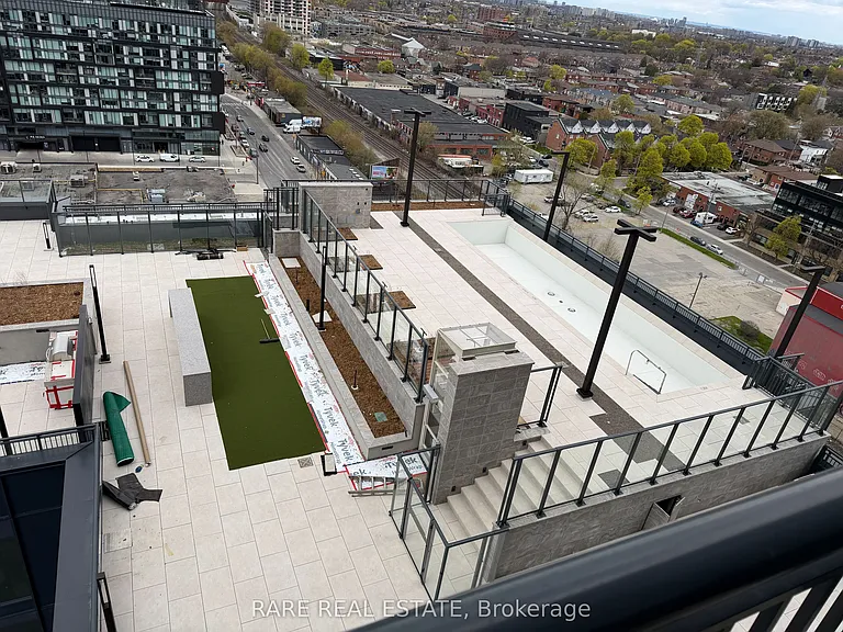 1185 Dupont St #1411 — Photo 9