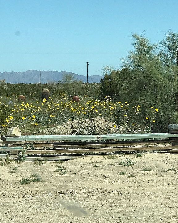 1st image of 78225 Mesa Dr