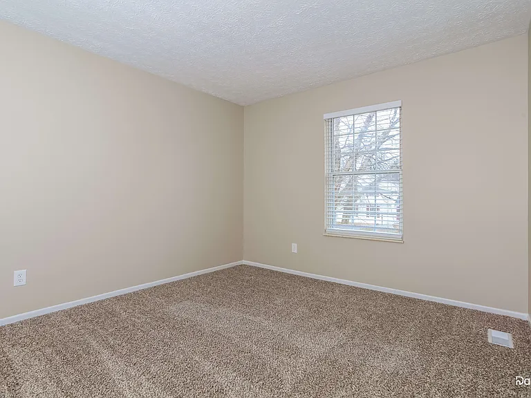 6883 Bennell Dr — Photo 11