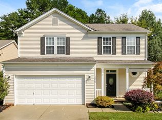 1525 Bucklebury Ct, Charlotte, NC 28269