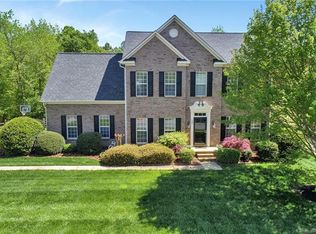 127 Doby Creek Ct, Fort Mill, SC 29715