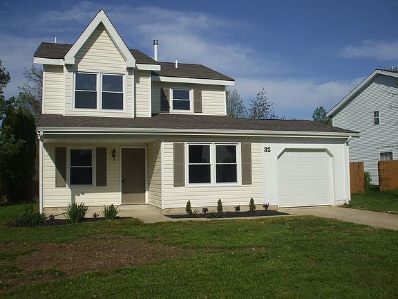 2nd image of 32 Danbury Dr