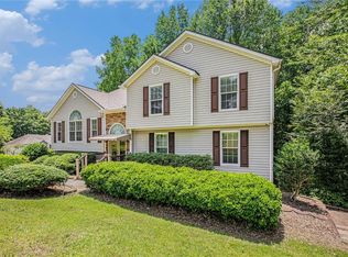 710 Philadelphia Dr, Jasper, GA 30143