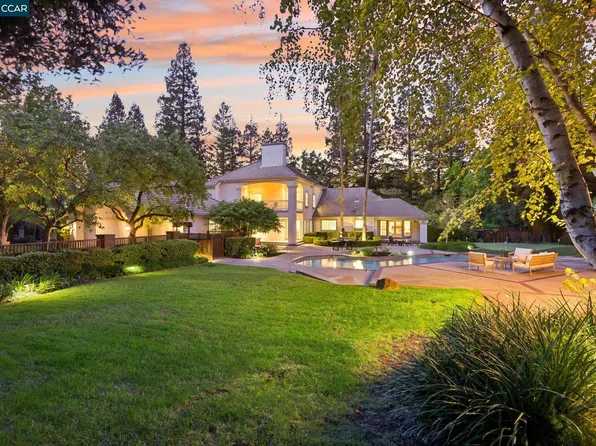 31 Tierra Verde Ct, Walnut Creek, CA 94598