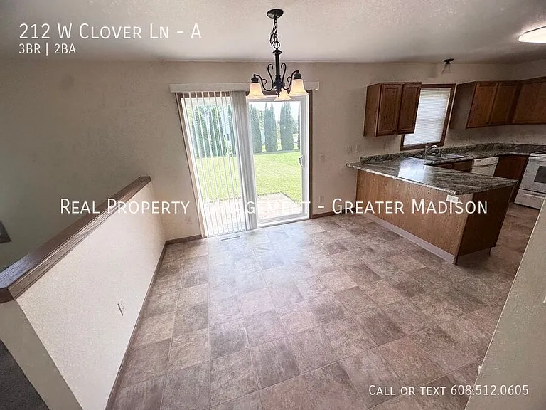 212 W Clover Ln #A — Photo 4