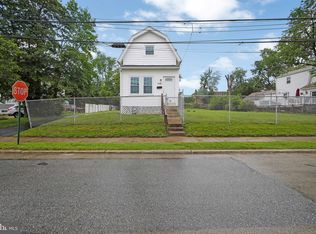 1177 Broad St, Collingdale, PA 19023