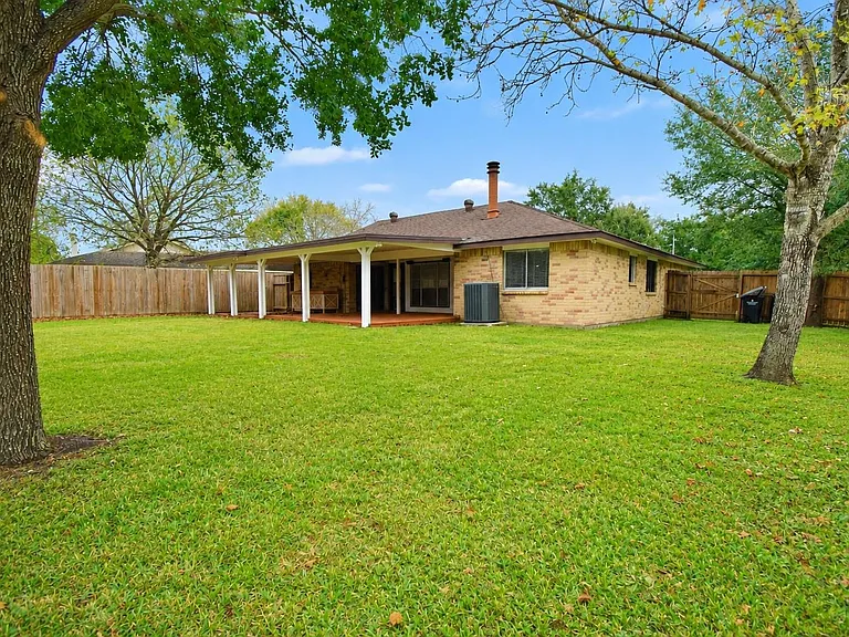 14203 Long River Ct — Photo 12