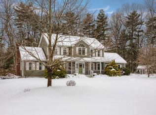 32 Sawtell Dr, Groton, MA 01450