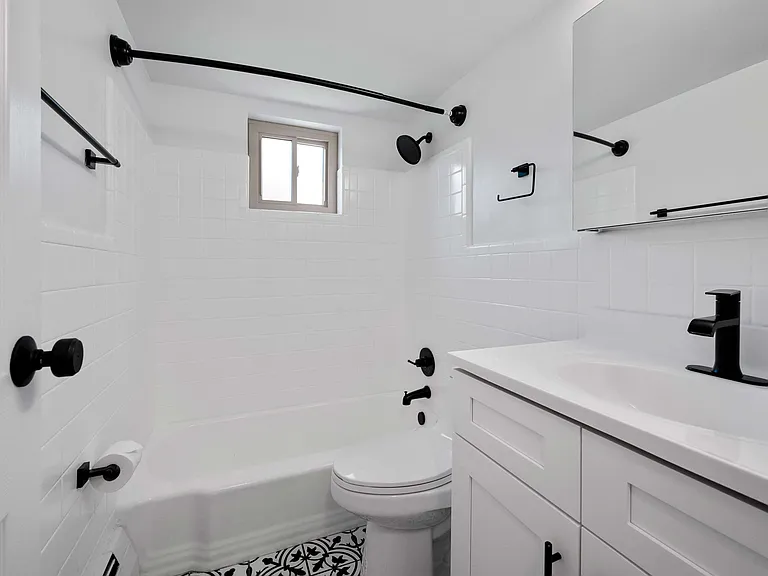 4303 Allison St — Photo 4