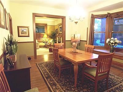5th image of 541 Evanswood Pl